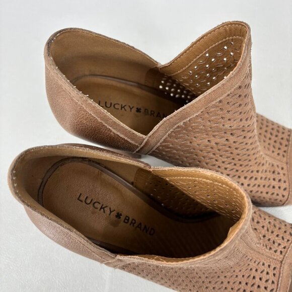 Lucky Brand Perforated Leather Bootie Size 8 Tan Suede Block Heel Peep Toe Boot - Picture 9 of 12